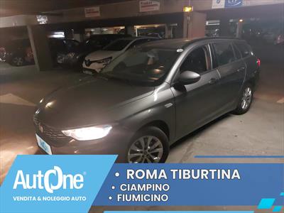Fiat Tipo Cross RED - hovedbillede