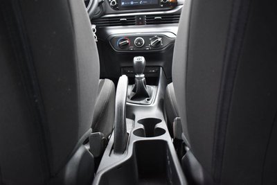Hyundai i20 1.2 MPI MT ConnectLine, Anno 2022, KM 25000 - hovedbillede