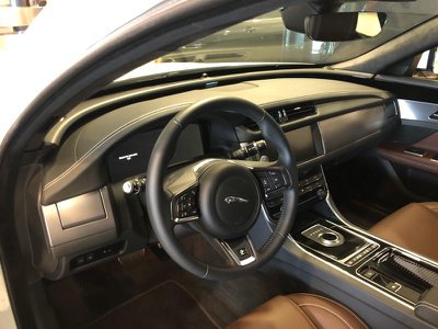 Jaguar XF 2.0 D 180 CV aut. Prestige, Anno 2019, KM 9500 - hovedbillede