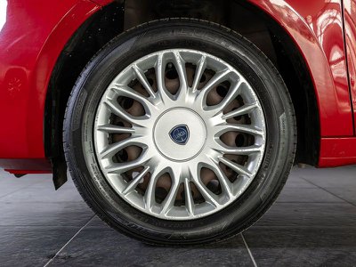 Lancia Ypsilon 1.2 69 CV 5 porte Silver, Anno 2016, KM 114247 - hovedbillede