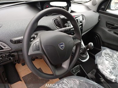 Lancia Ypsilon 1.0 FireFly 5 porte S&S Hybrid Oro, Anno 2024, KM - hovedbillede