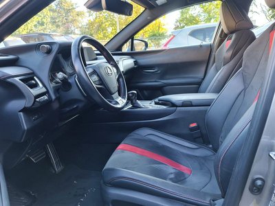 Lexus NX NX Hybrid 4WD Luxury, Anno 2017, KM 130000 - hovedbillede