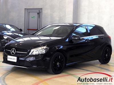 Mercedes Benz Classe GLA GLA 180 Automatic Premium, Anno 2022, K - hovedbillede
