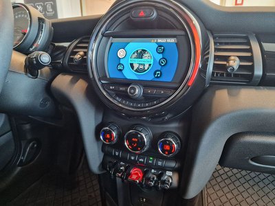 Nissan X Trail 1.6 dCi 2WD Tekna, Anno 2017, KM 121081 - hovedbillede