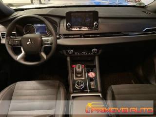 Mitsubishi Outlander 2.2 Di d Intense 4x4 7 Posti Marce Ridotte, - hovedbillede