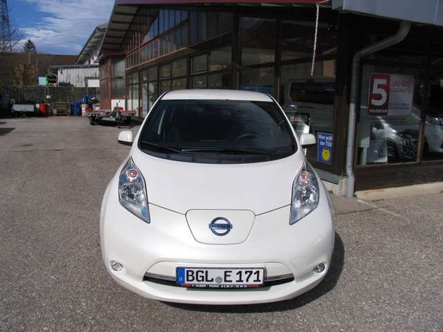 Nissan Leaf 24 kWh (mit Batterie) Acenta - hovedbillede