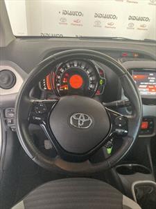 Toyota Aygo 1.0 VVT i 72 CV 5 porte x play, Anno 2019, KM 20270 - hovedbillede