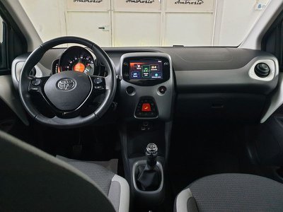 Toyota Aygo Connect 1.0 VVT i 72 CV 5 porte x play DA 104,00 AL - hovedbillede