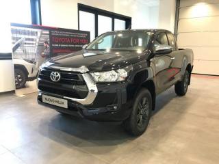 TOYOTA Hilux 2.8 D A/T 4WD 4 porte Double Cab Invincible MY'23 - hovedbillede