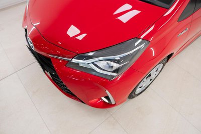 Toyota Yaris III 2017 5p 1.5 hybrid Active, Anno 2017, KM 43965 - hovedbillede