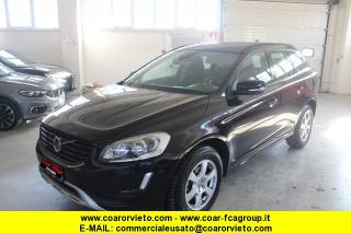 VOLVO XC60 D4 AWD Geartronic Momentum (rif. 20278557), Anno 2016 - hovedbillede