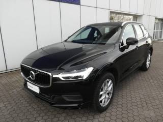 VOLVO XC40 D4 AWD Geartronic Momentum (rif. 16866456), Anno 2019 - hovedbillede